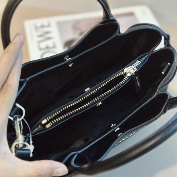 KATE SPADE DUMPLING PEBBLED LEATHER SMALL SATCHEL BLACK K8135 NWT $379. - Picture 5 of 6